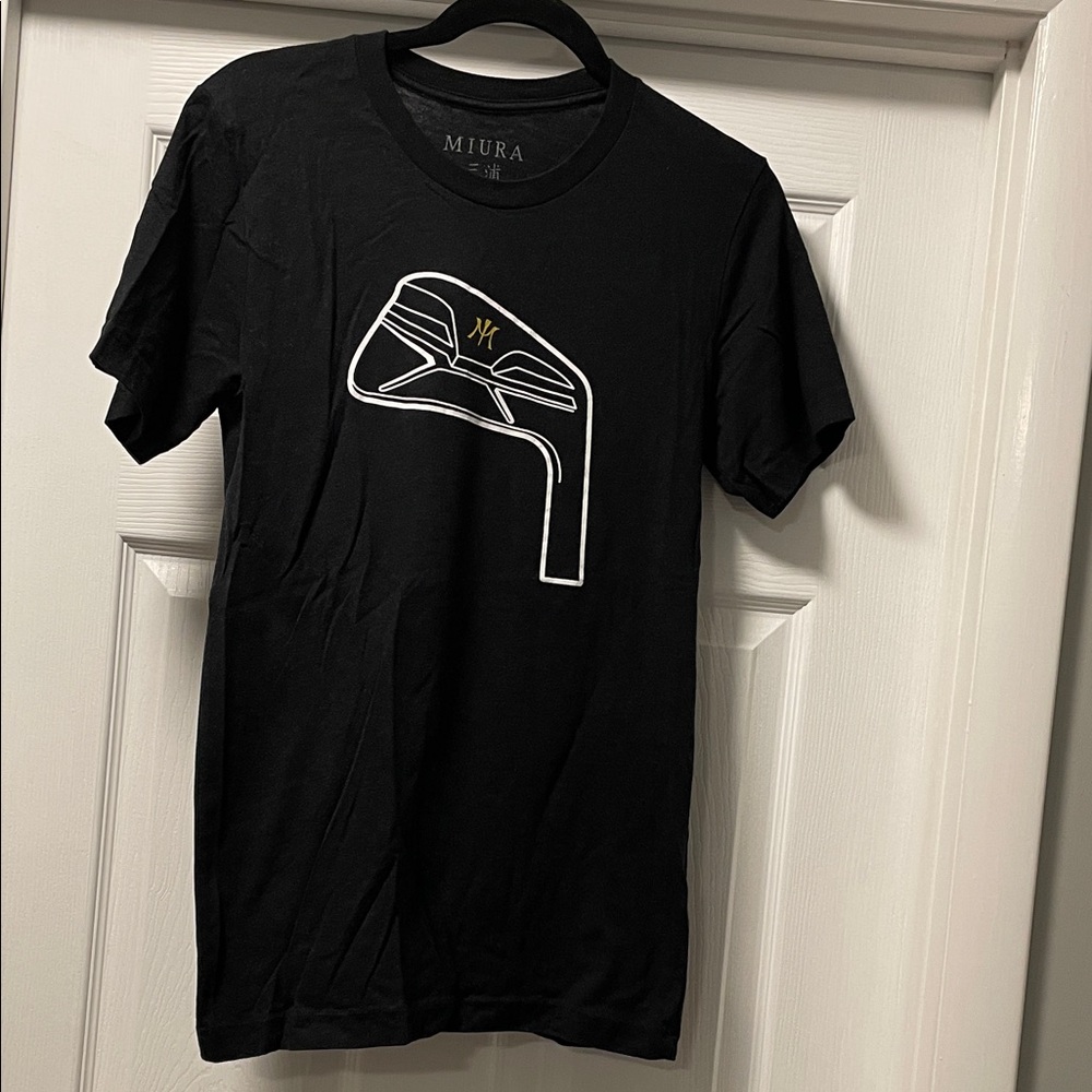 MIURA Golf Black Graphic T-Shirt for Men size small